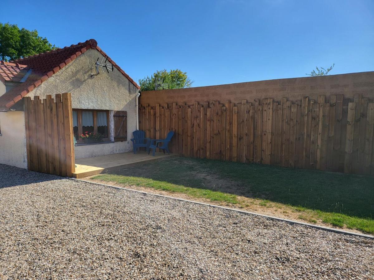 Revedelac Meuble Tout Confort Bremes Exterior foto